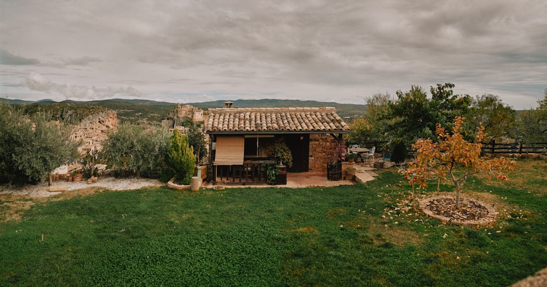 Where to Eat Alfresco Near Roda Golf This June 2026