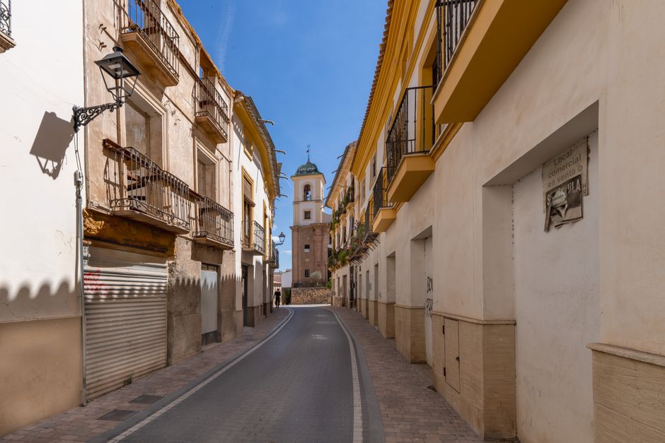 We Tried Murcia's Pastel de Carne: A Local Bakery Crawl Near Roda