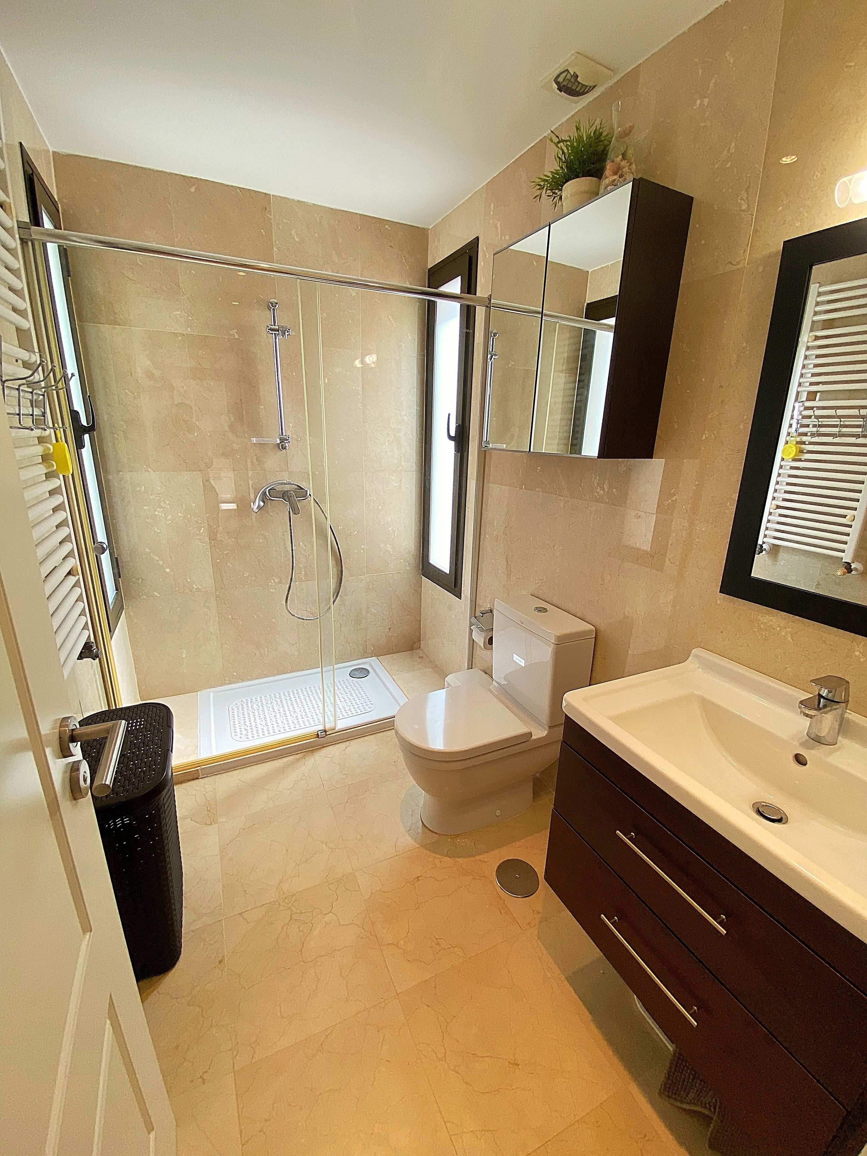 Casa Tara. Beautiful three bedroom ground floor apartment